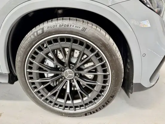 MERCEDES-BENZ-GLC 43 AMG-2026