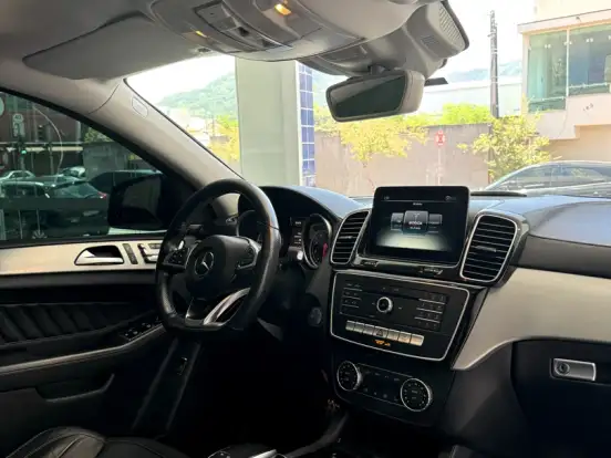 MERCEDES-BENZ-GLE 400-3.0 V6 GASOLINA NIGHT COUPÉ 4MATIC 9G-TRONIC MERCEDES-BENZ-GLE 400-2016