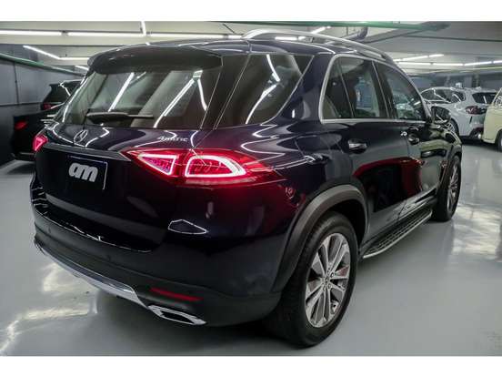 MERCEDES-BENZ-GLE 400d-2021