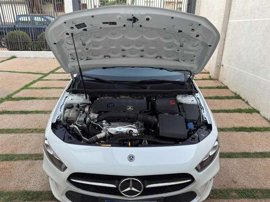 MERCEDES-BENZ-A 250-2020