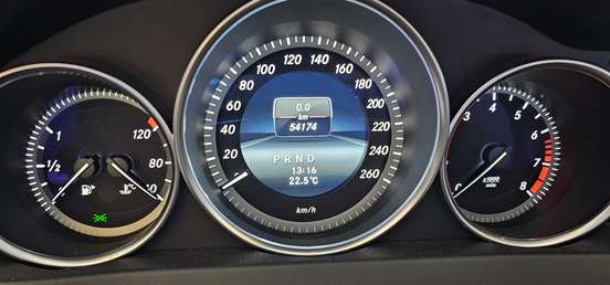 MERCEDES-BENZ-C 180-2013