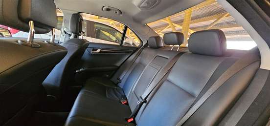 MERCEDES-BENZ-C 180-2013
