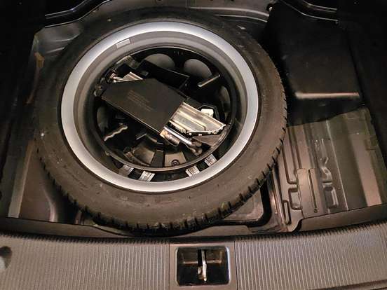 MERCEDES-BENZ-C 180-1.6 CGI SPORT 16V TURBO GASOLINA 4P AUTOMÁTICO MERCEDES-BENZ-C 180-2013