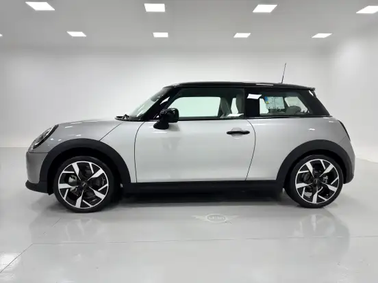 MINI-COOPER-2.0 16V TWINPOWER GASOLINA S TOP 2P STEPTRONIC MINI-COOPER-2025