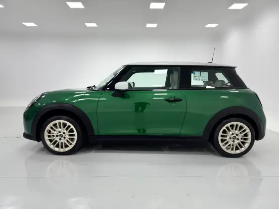 MINI-COOPER-2.0 16V TWINPOWER GASOLINA S TOP 2P STEPTRONIC MINI-COOPER-2025