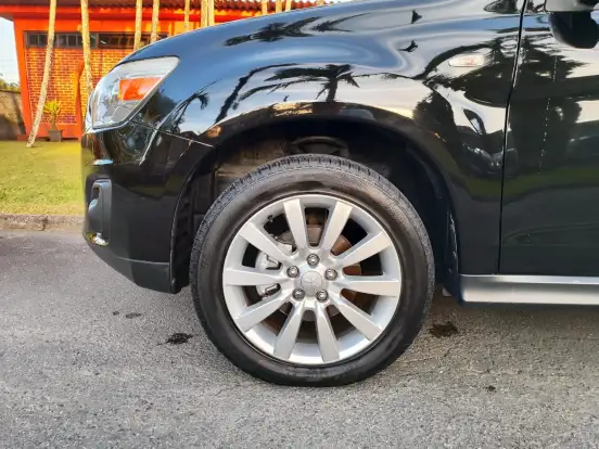 MITSUBISHI-ASX-2013