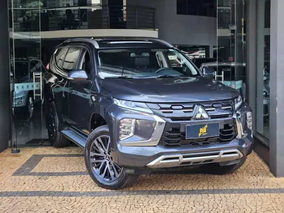 MITSUBISHI PAJERO SPORT 2.4 16V MIVEC TURBO DIESEL LEGEND AWD AUTOMÁTICO MITSUBISHI PAJERO SPORT 2.4 16V MIVEC TURBO DIESEL LEGEND AWD AUTOMÁTICO