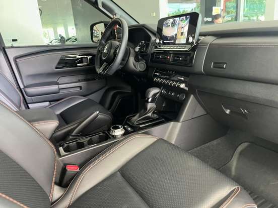 MITSUBISHI-TRITON-2025