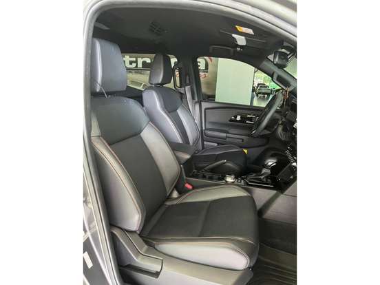 MITSUBISHI-TRITON-2025