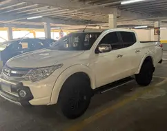 MITSUBISHI L200 TRITON 2.4 16V TURBO DIESEL SPORT HPE TOP CD 4P 4X4 AUTOMÁTICO MITSUBISHI L200 TRITON 2.4 16V TURBO DIESEL SPORT HPE TOP CD 4P 4X4 AUTOMÁTICO