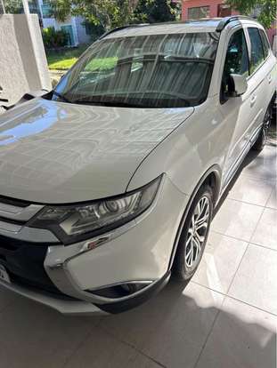 MITSUBISHI-OUTLANDER-2016