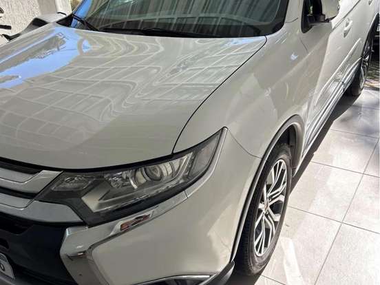 MITSUBISHI-OUTLANDER-2.0 16V GASOLINA 4P AUTOMÁTICO MITSUBISHI-OUTLANDER-2016