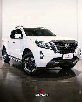NISSAN FRONTIER 2.3 16V TURBO DIESEL PLATINUM CD 4X4 AUTOMÁTICO