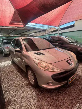 PEUGEOT 207 1.4 XR 8V FLEX 4P MANUAL