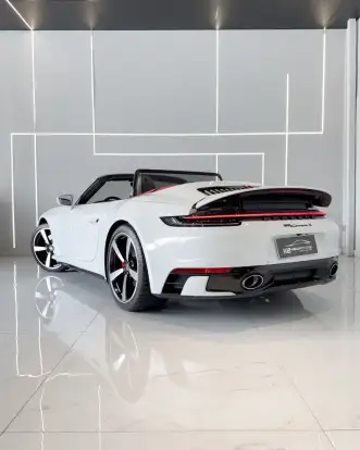 PORSCHE-911-2023