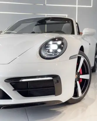 PORSCHE-911-2023