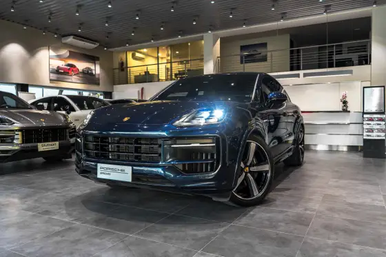 PORSCHE CAYENNE 3.0 V6 E-HYBRID COUPÉ AWD TIPTRONIC S PORSCHE CAYENNE 3.0 V6 E-HYBRID COUPÉ AWD TIPTRONIC S
