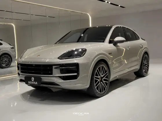 PORSCHE CAYENNE 3.0 V6 E-HYBRID COUPÉ AWD TIPTRONIC S