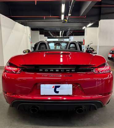 PORSCHE-718-2023