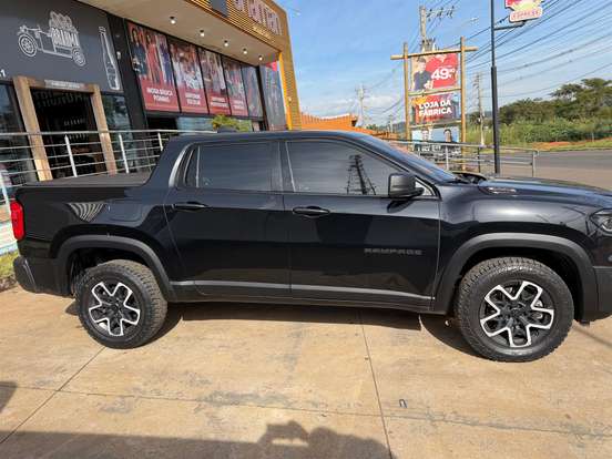 RAM-RAMPAGE-2.2 TURBO DIESEL REBEL 4X4 AUTOMÁTICO RAM-RAMPAGE-2025