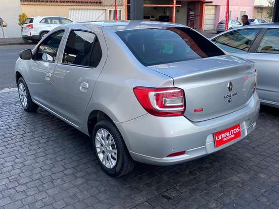 RENAULT-LOGAN-1.0 12V SCE FLEX ZEN MANUAL RENAULT-LOGAN-2022