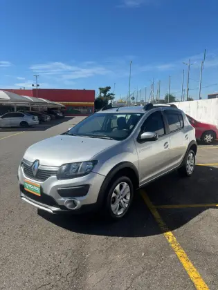 RENAULT SANDERO 1.6 STEPWAY 8V FLEX 4P AUTOMATIZADO