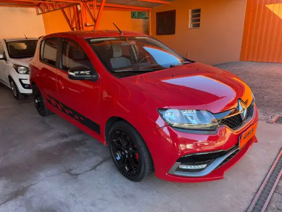 RENAULT SANDERO 2.0 16V HI-FLEX RS MANUAL RENAULT SANDERO 2.0 16V HI-FLEX RS MANUAL
