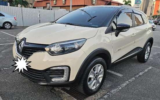 RENAULT-CAPTUR-2019