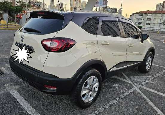 RENAULT-CAPTUR-2019