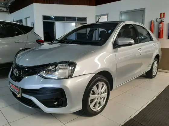 TOYOTA ETIOS 1.5 X PLUS SEDAN 16V FLEX 4P AUTOMÁTICO TOYOTA ETIOS 1.5 X PLUS SEDAN 16V FLEX 4P AUTOMÁTICO