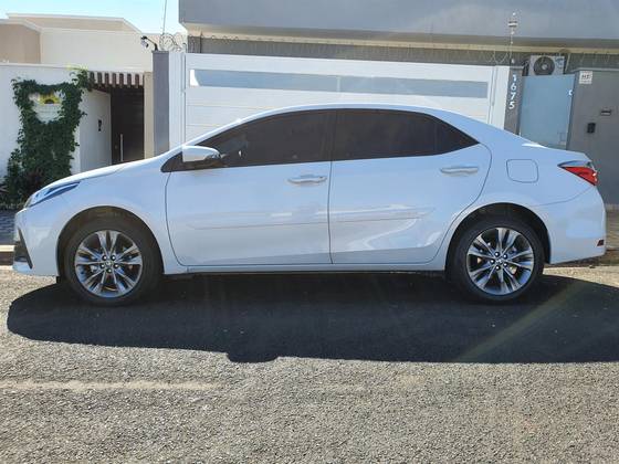TOYOTA COROLLA 2.0 XEI 16V FLEX 4P AUTOMÁTICO