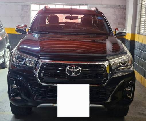 TOYOTA HILUX 2.8 SRX 4X4 CD 16V DIESEL 4P AUTOMÁTICO