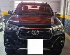 TOYOTA HILUX 2.8 SRX 4X4 CD 16V DIESEL 4P AUTOMÁTICO TOYOTA HILUX 2.8 SRX 4X4 CD 16V DIESEL 4P AUTOMÁTICO