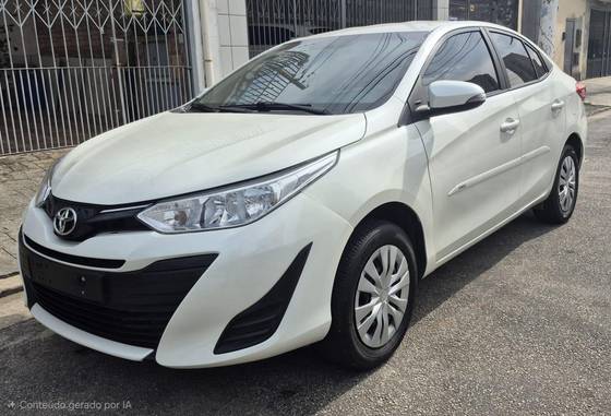 TOYOTA YARIS 1.5 16V FLEX SEDAN XL MULTIDRIVE