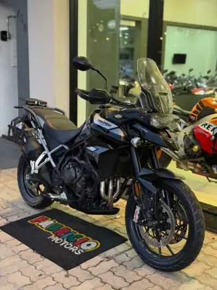 TRIUMPH TIGER 900 GT PRO TRIUMPH TIGER 900 GT PRO