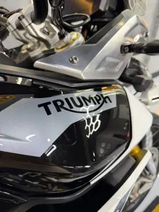 TRIUMPH TIGER 900 RALLY PRO 