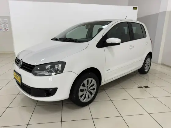 VOLKSWAGEN FOX 1.0 MI 8V FLEX 4P MANUAL VOLKSWAGEN FOX 1.0 MI 8V FLEX 4P MANUAL