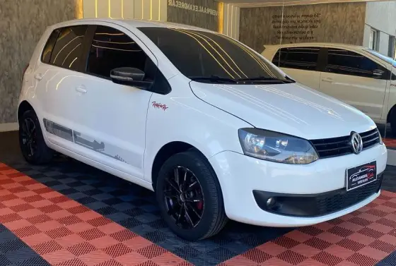 VOLKSWAGEN FOX 1.6 MI ROCK IN RIO 8V FLEX 4P MANUAL VOLKSWAGEN FOX 1.6 MI ROCK IN RIO 8V FLEX 4P MANUAL