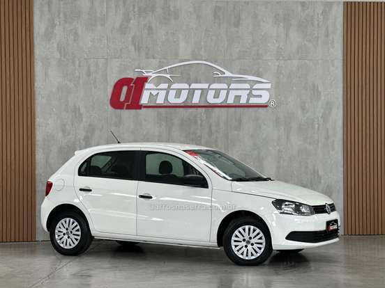 VOLKSWAGEN-GOL-2015
