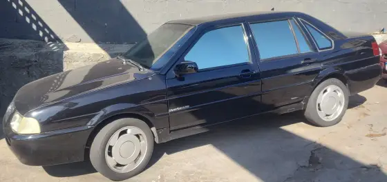 VOLKSWAGEN SANTANA 2.0 MI 8V GASOLINA 4P MANUAL
