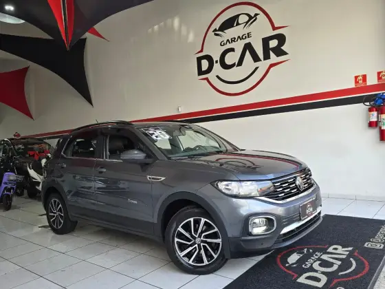 VOLKSWAGEN T-CROSS 1.0 200 TSI TOTAL FLEX AUTOMÁTICO VOLKSWAGEN T-CROSS 1.0 200 TSI TOTAL FLEX AUTOMÁTICO