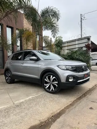 VOLKSWAGEN T-CROSS 1.0 200 TSI TOTAL FLEX AUTOMÁTICO