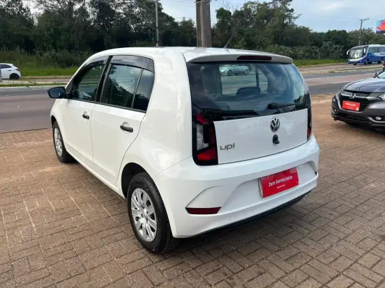 VOLKSWAGEN-UP-2018