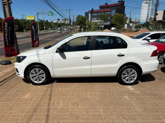 VOLKSWAGEN-VOYAGE-2021