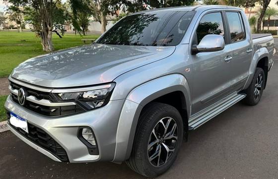 VOLKSWAGEN AMAROK 3.0 V6 TDI DIESEL HIGHLINE CD 4MOTION AUTOMÁTICO