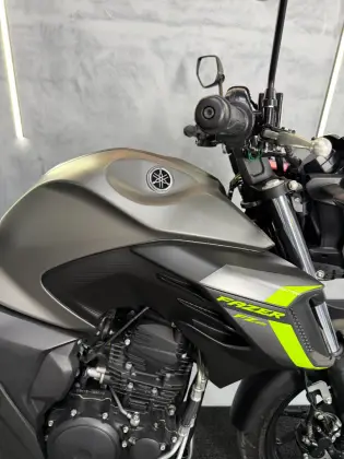 YAMAHA FZ25 FAZER ABS YAMAHA FZ25 FAZER ABS
