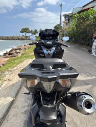 YAMAHA-TMAX YAMAHA-TMAX-2015