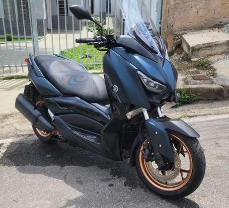 YAMAHA-XMAX ABS-2022