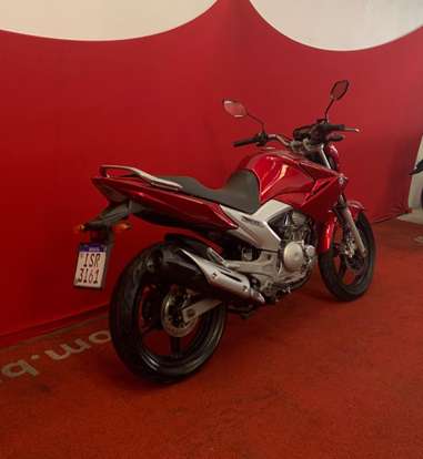 YAMAHA-YS 250 FAZER-2011