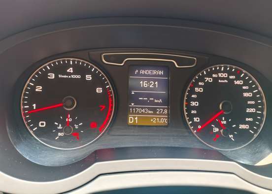 AUDI-Q3-2014